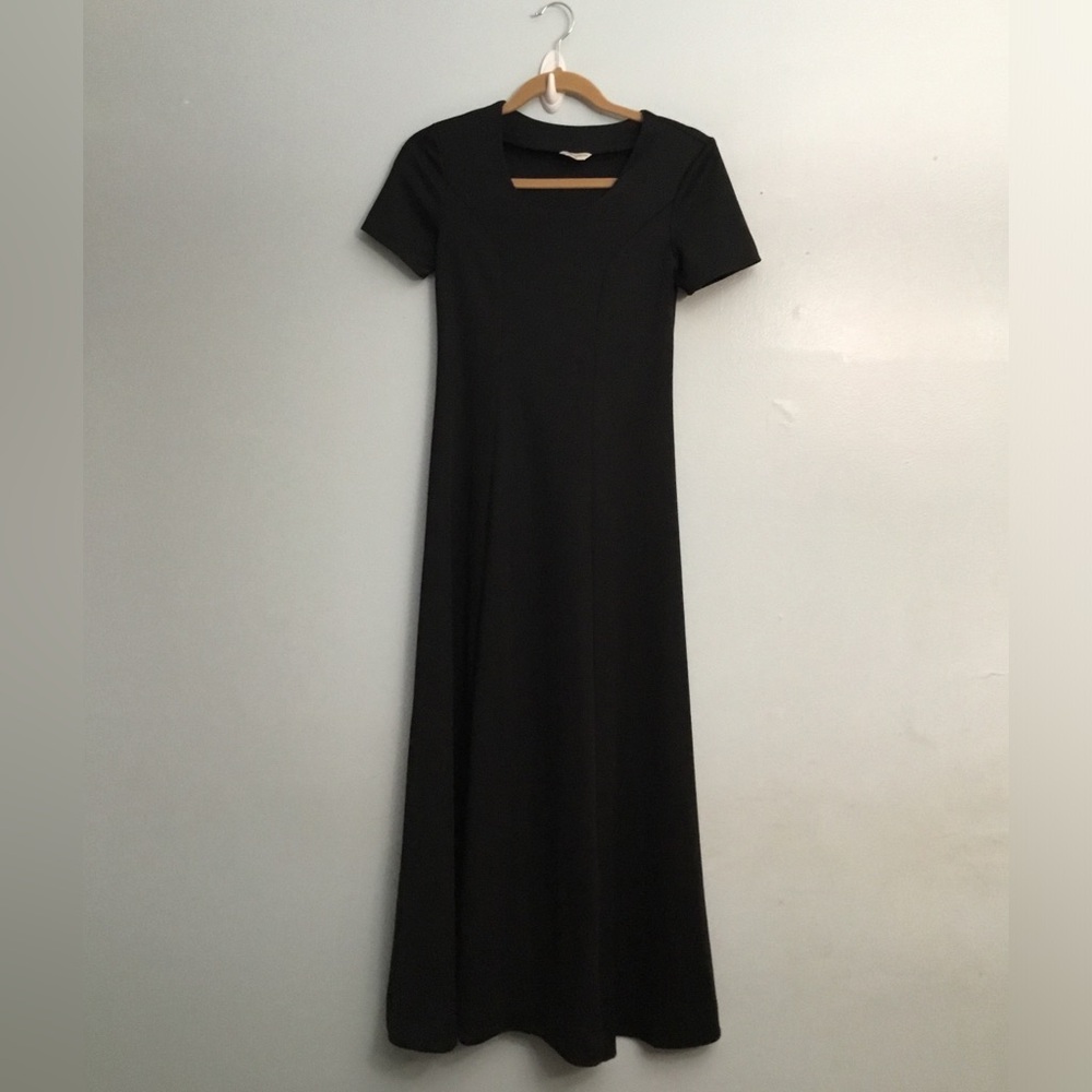 FORMAL FASHIONS INC